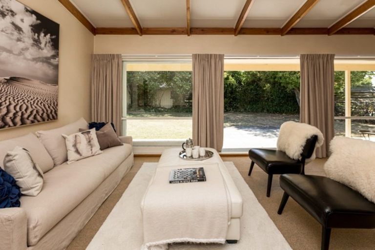 Photo of property in 132 Porangahau Road, Waipukurau, 4200