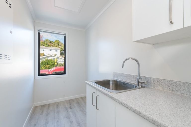 Photo of property in 19f2- Totara Street, Trentham, Upper Hutt, 5018