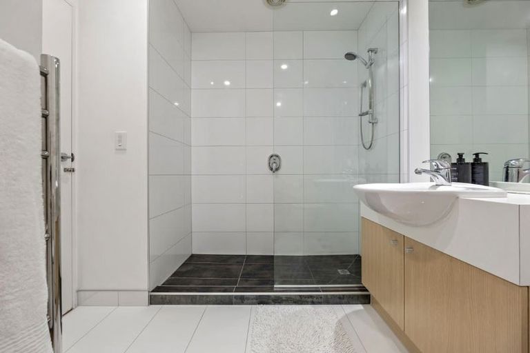 Photo of property in 450b Madras Street, St Albans, Christchurch, 8014