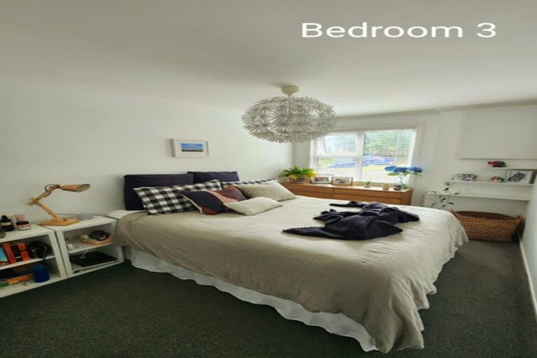 Photo of property in 14 Mills Road, Brooklyn, Wellington, 6021