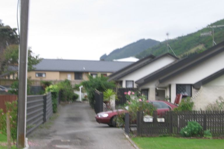 Photo of property in 2 Koromiko Road, Waikanae, 5036