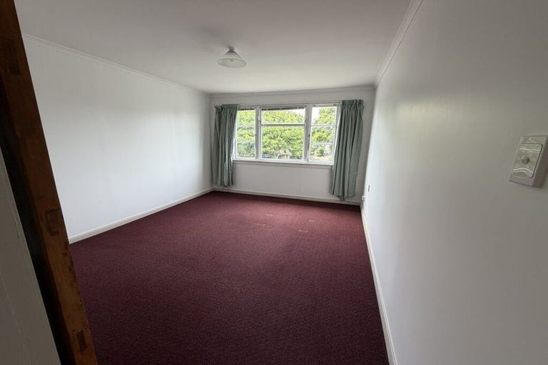 Photo of property in 539-541 Featherston Street, Roslyn, Palmerston North, 4414