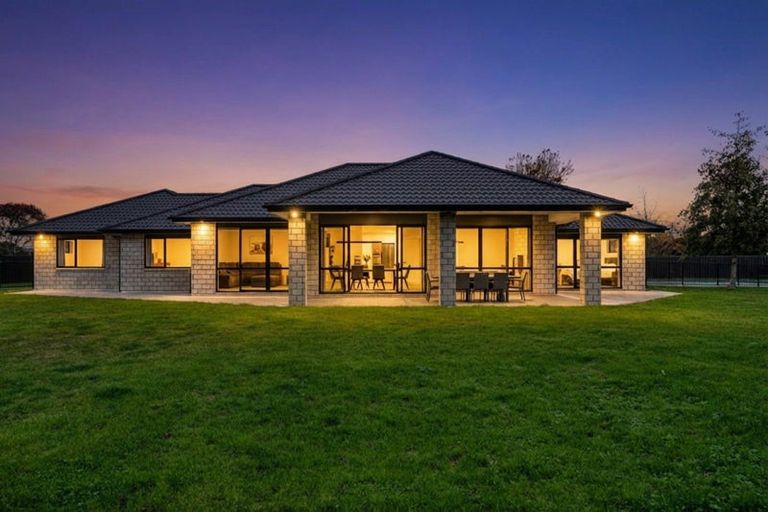 Photo of property in 254 Riverbend Road, Meeanee, Napier, 4110