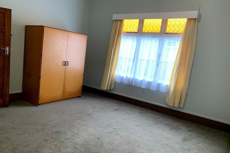 Photo of property in 41 Lyndhurst Street, Takaro, Palmerston North, 4412