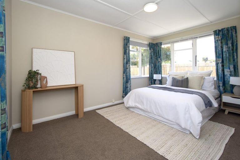Photo of property in 75 Bower Avenue, New Brighton, Christchurch, 8083