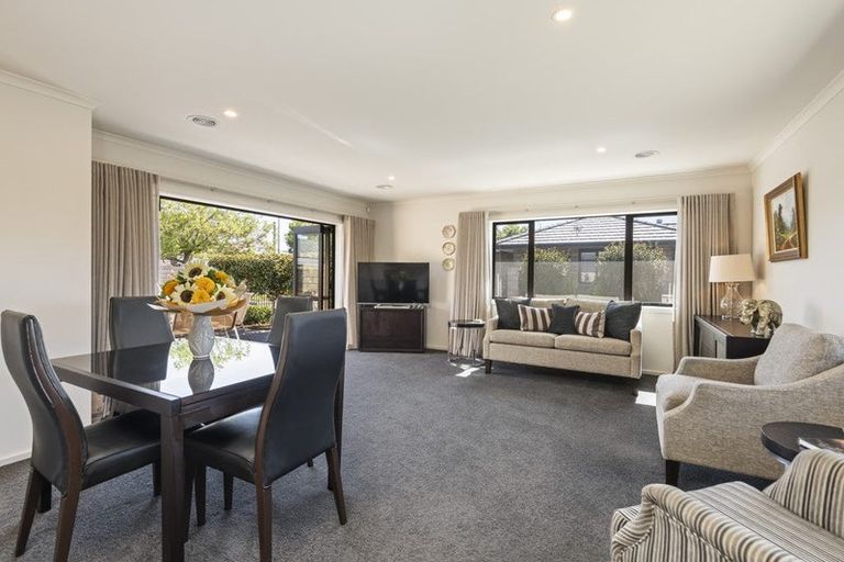 Photo of property in 1/1 Church Street, Terrace End, Palmerston North, 4410
