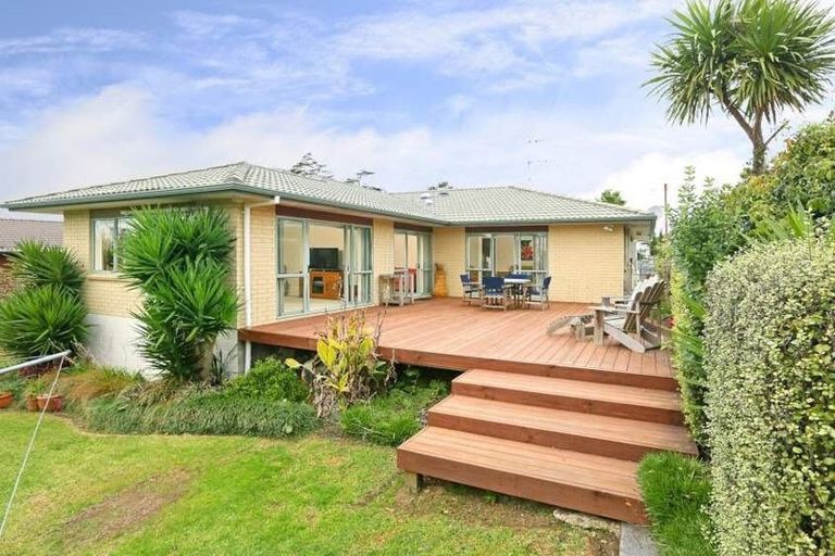 Photo of property in 10 Jubaea Place, Henderson, Auckland, 0610