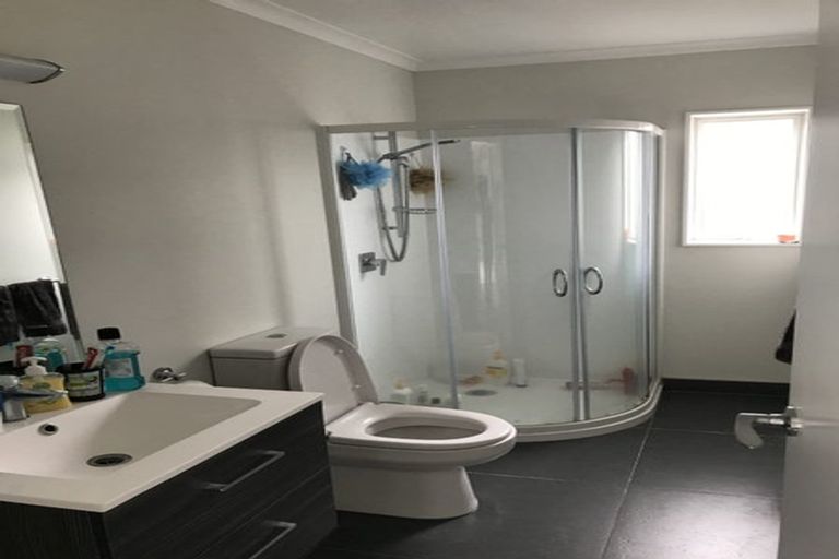 Photo of property in 13 Karetai Crescent, Favona, Auckland, 2024