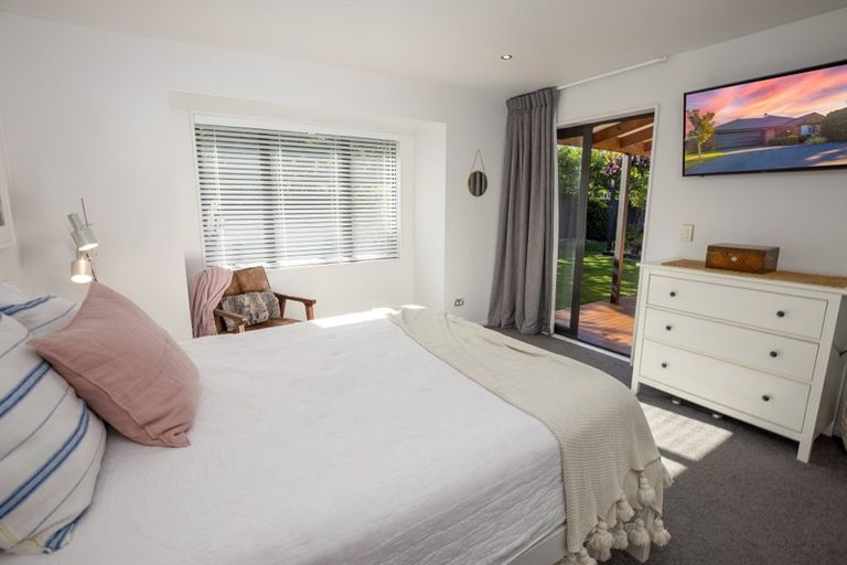 Photo of property in 11 Heathridge Place, Lincoln, 7608