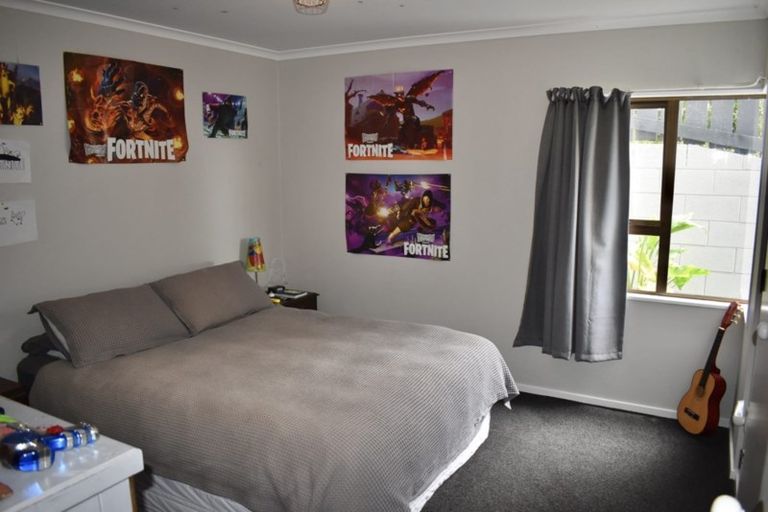 Photo of property in 79 Lupin Road, Otaki, 5512