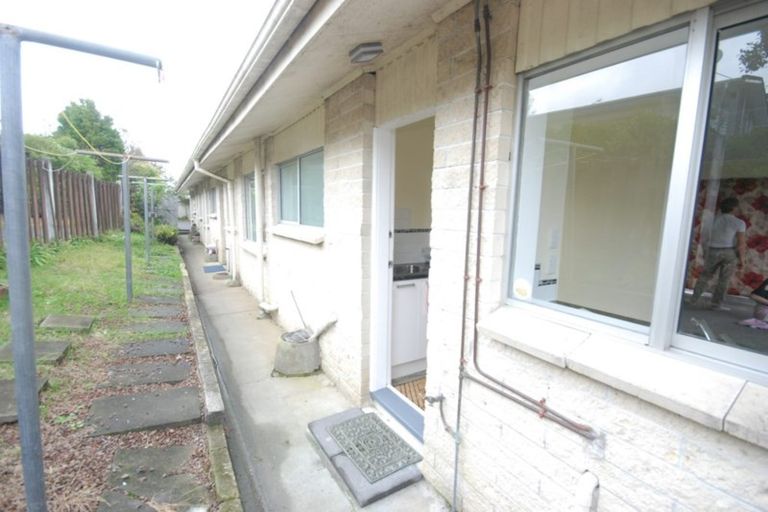 Photo of property in 1/98 Birkdale Road, Birkdale, Auckland, 0626