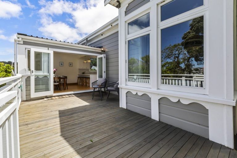 Photo of property in 27 Konini Road, Hataitai, Wellington, 6021