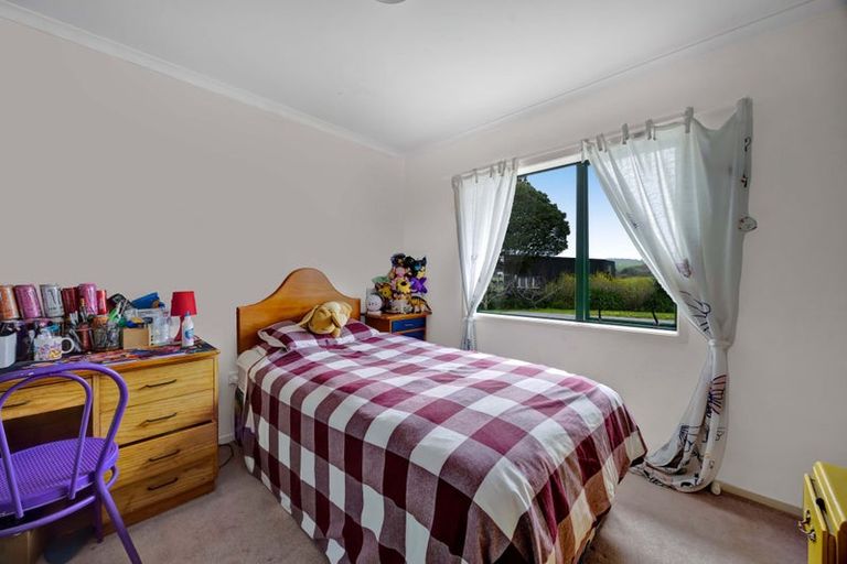 Photo of property in 196 Mokau Road, Urenui, 4377