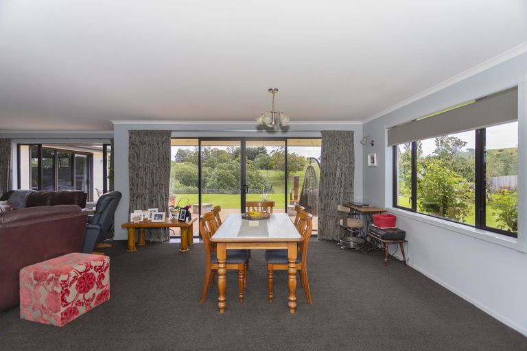 Photo of property in 18 Blue Stone Drive, Waiareka Junction, Oamaru, 9401