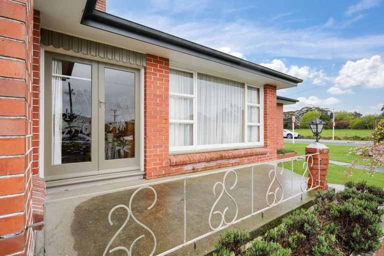Photo of property in 81 Orawia Road, Tuatapere, 9620