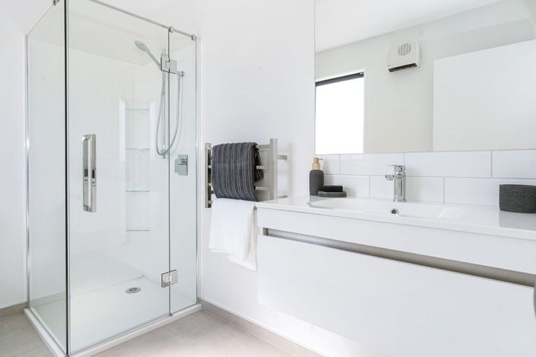 Photo of property in 2/117 Philpotts Road, Mairehau, Christchurch, 8052