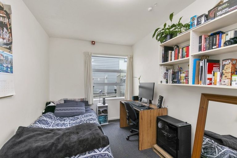 Photo of property in Drummond Street Flats, 26/19u Drummond Street, Mount Cook, Wellington, 6021