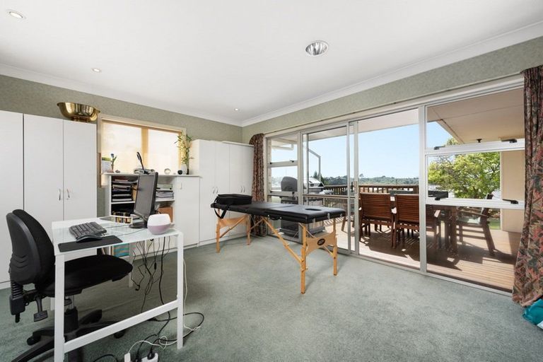 Photo of property in 71 James Cook Drive, Welcome Bay, Tauranga, 3112