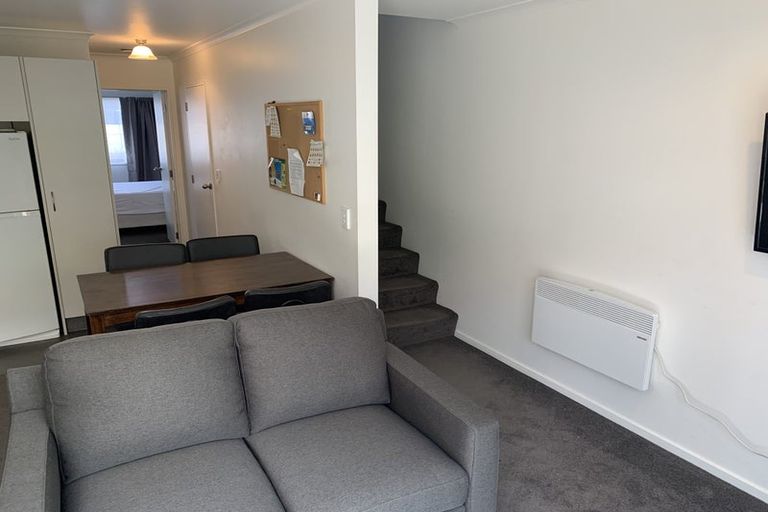 Photo of property in 12 Forth Street, North Dunedin, Dunedin, 9016
