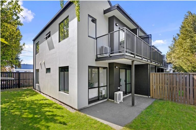 Photo of property in 2/40 Draper Street, Richmond, Christchurch, 8013