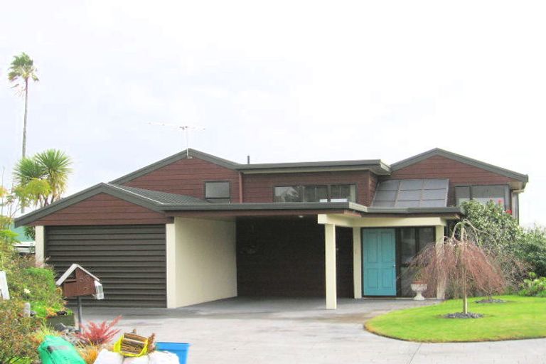 Photo of property in 1/53 Rosario Crescent, Red Beach, 0932