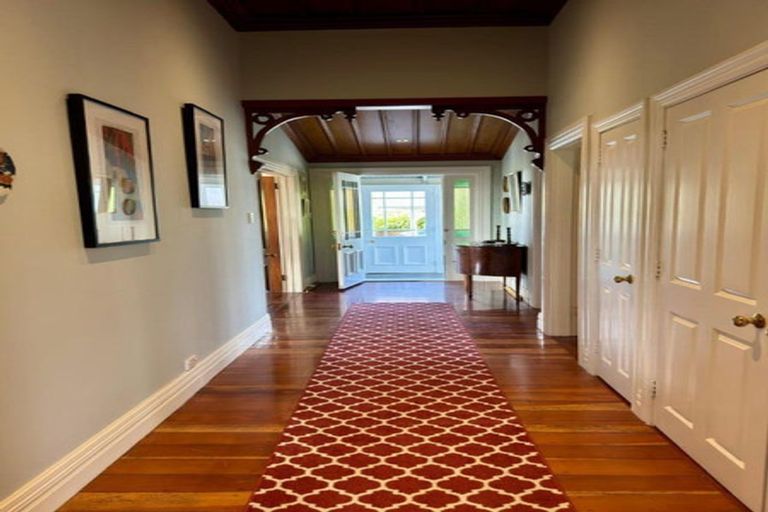 Photo of property in 52 Waipuka Road, Waimarama, Havelock North, 4294
