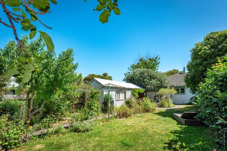 Photo of property in 37 Aynsley Terrace, Hillsborough, Christchurch, 8022
