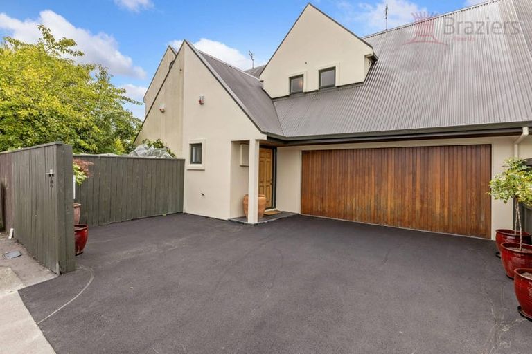Photo of property in 36 Peverel Street, Riccarton, Christchurch, 8041