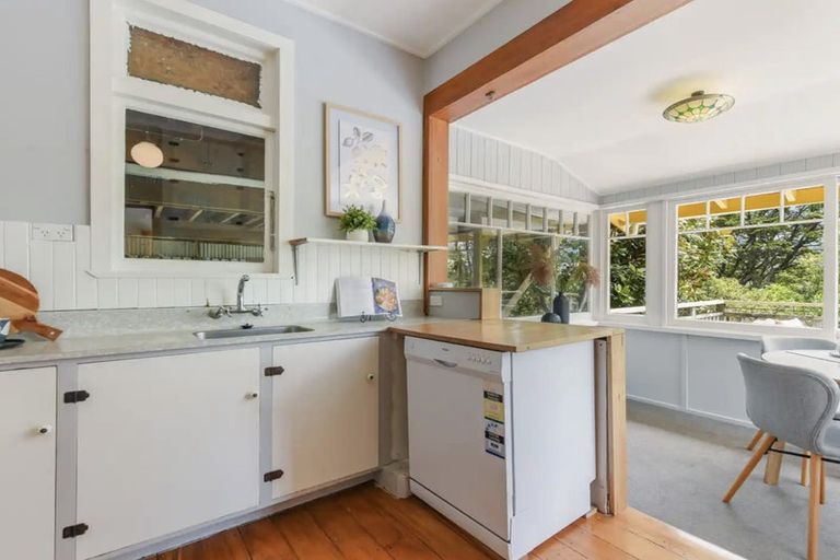 Photo of property in 66 Mount Street, Nelson South, Nelson, 7010