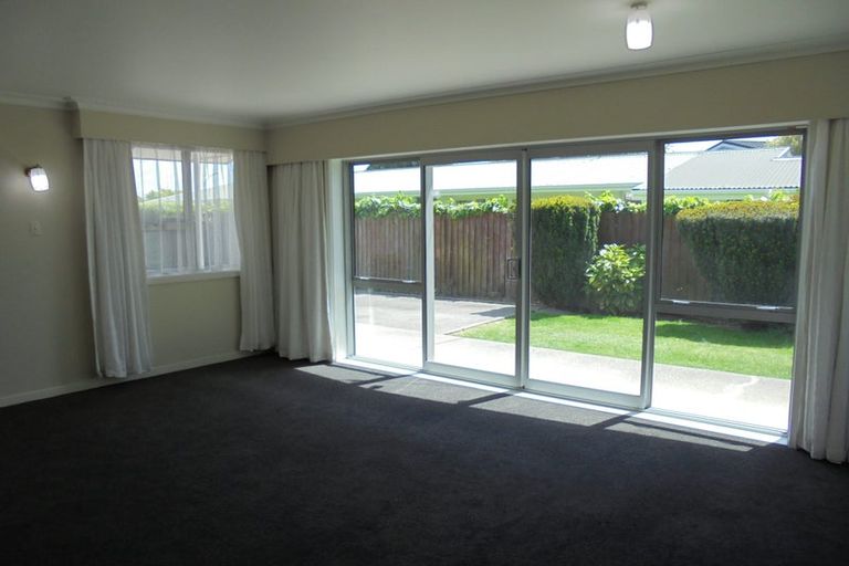 Photo of property in 31 Guinness Crescent, Ilam, Christchurch, 8041