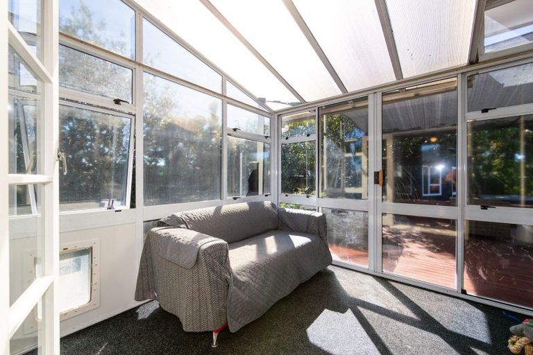 Photo of property in 113 Taradale Road, Onekawa, Napier, 4110