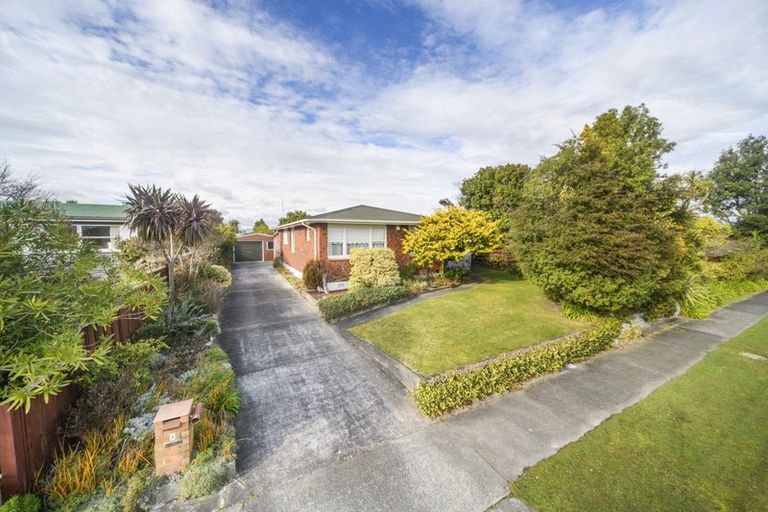 Photo of property in 4 Holdsworth Avenue, Milson, Palmerston North, 4414