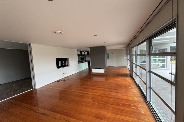 Photo of property in 261 Airfield Road, Ardmore, Papakura, 2582