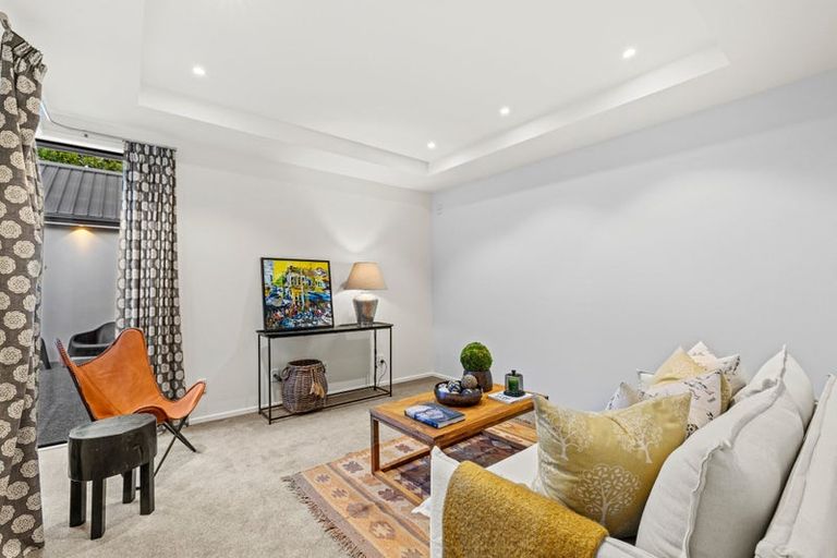 Photo of property in 154 Clyde Road, Burnside, Christchurch, 8053