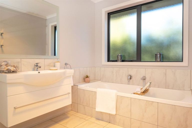 Photo of property in 8 Nicoll Street, Springlands, Blenheim, 7201