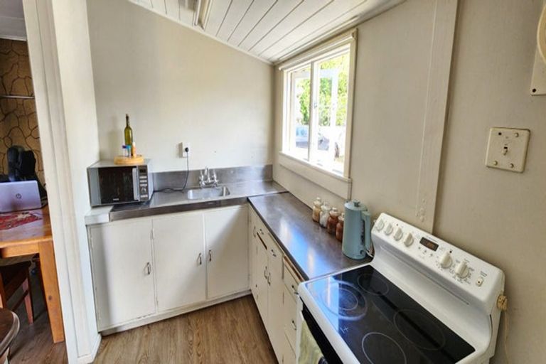 Photo of property in 238 Bridge Street, Eltham, 4322