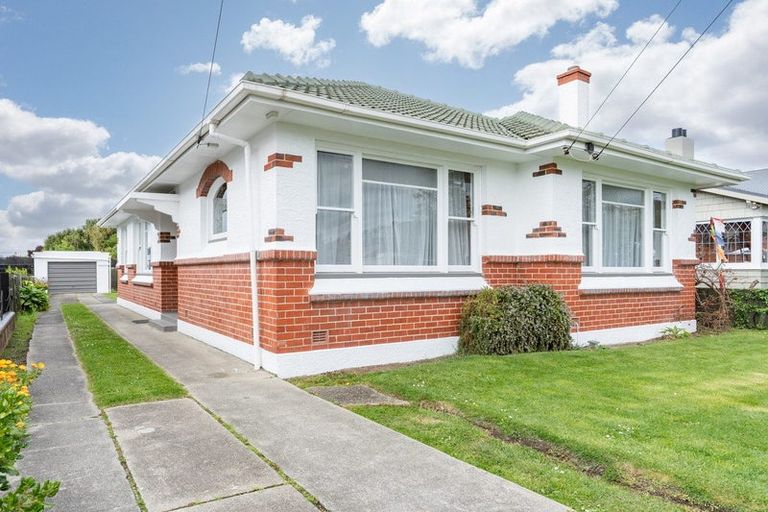 Photo of property in 57 Hargest Crescent, Saint Kilda, Dunedin, 9012