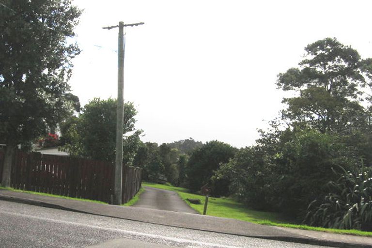 Photo of property in 19 Matipo Road, Te Atatu Peninsula, Auckland, 0610