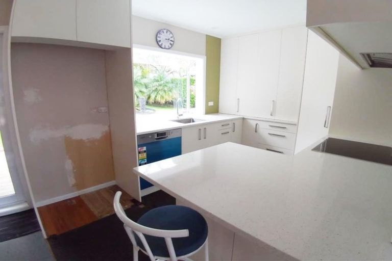 Photo of property in 3 Roband Avenue, Glenfield, Auckland, 0629