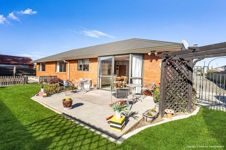 Photo of property in 53a Aitken Street, Ashburton, 7700