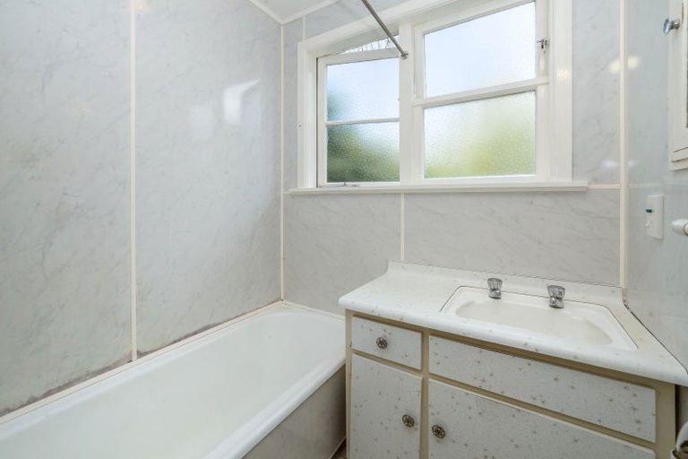 Photo of property in 79 Kuratawhiti Street, Greytown, 5712