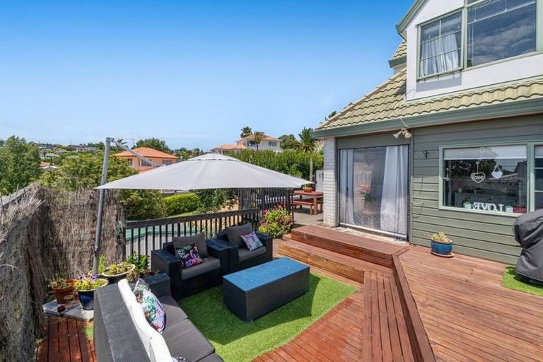 Photo of property in 1/3 Pelican Lane, Unsworth Heights, Auckland, 0632