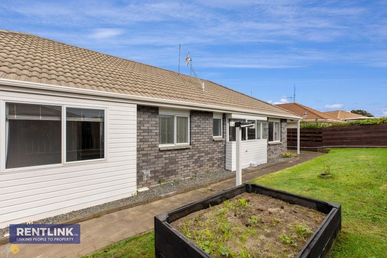 Photo of property in 23 Balmacewen Place, Mount Maunganui, 3116