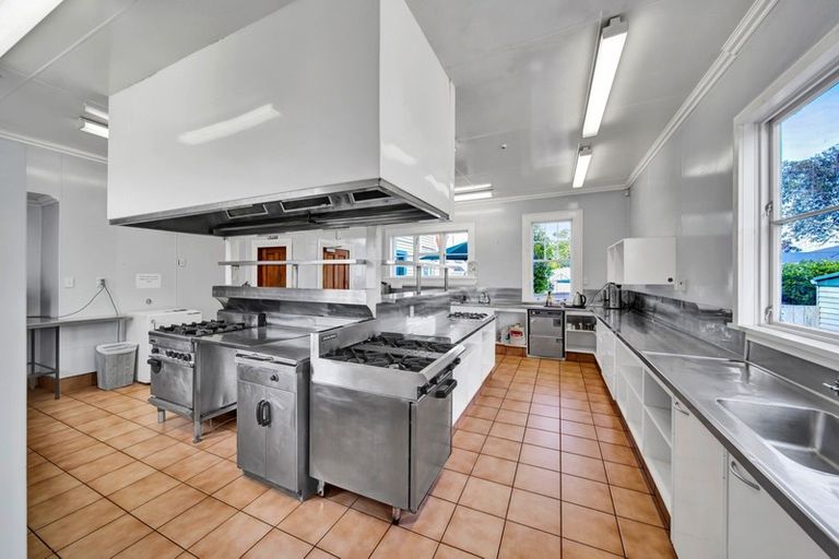 Photo of property in 6 Princes Street, Hawera, 4610