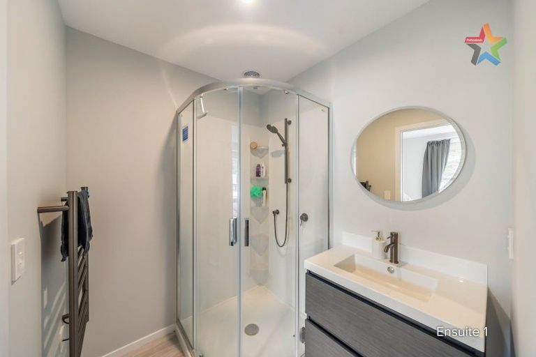 Photo of property in 3/41 Main Road, Wainuiomata, Lower Hutt, 5014