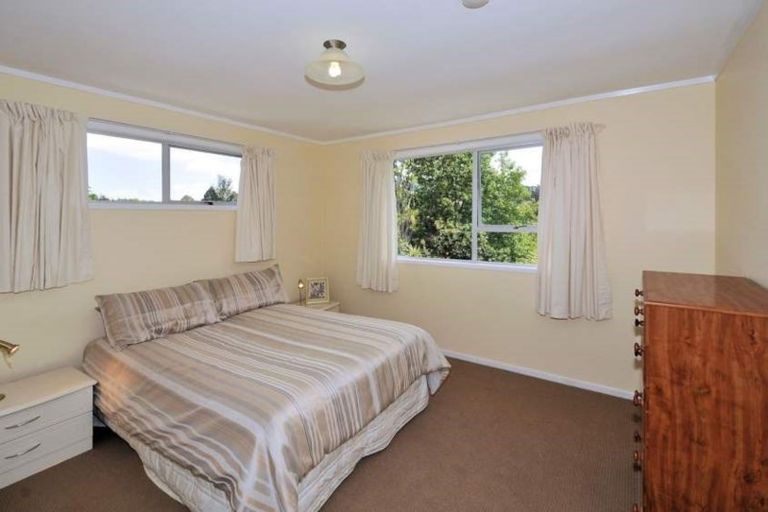 Photo of property in 246 Lonely Track Road, Dairy Flat, 0632