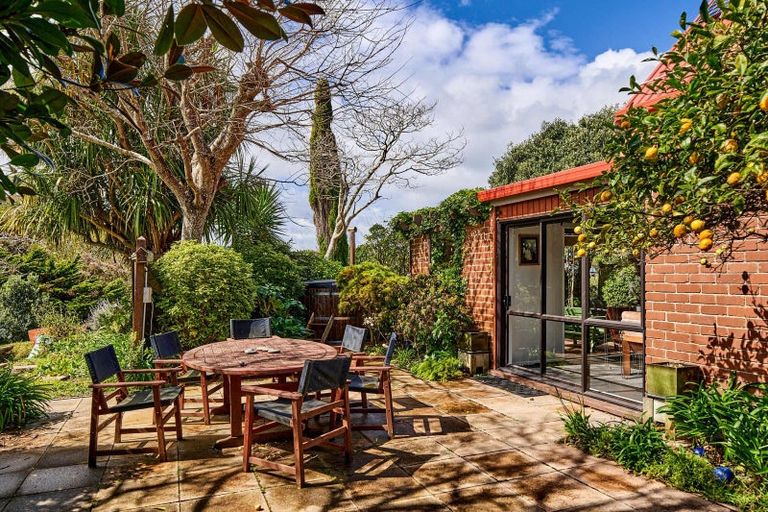 Photo of property in 18 Solander Place, Whitby, Porirua, 5024