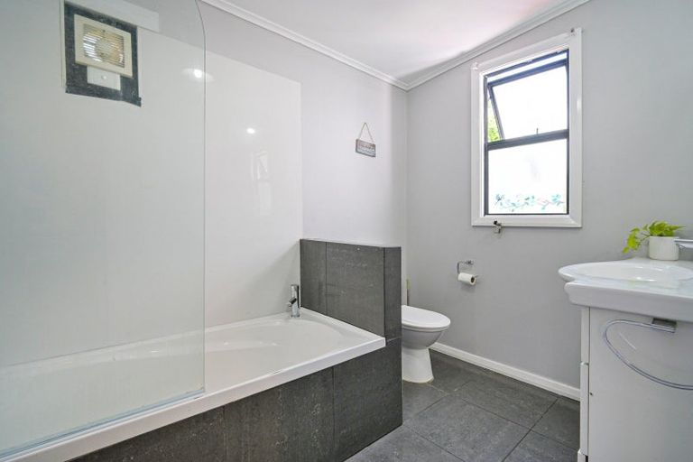 Photo of property in 809 Duke Street, Mahora, Hastings, 4120