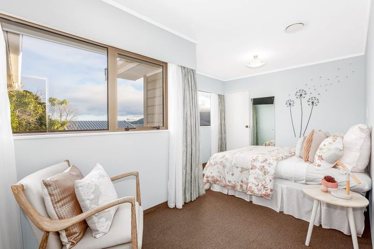 Photo of property in 8 Rydal Place, Southgate, Wellington, 6023