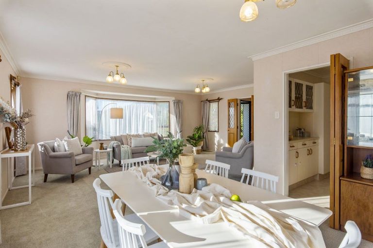 Photo of property in 82 Kapanui Road, Waikanae, 5036